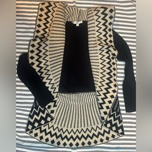 Ya Los Angeles Black and Cream Chevron Cardigan